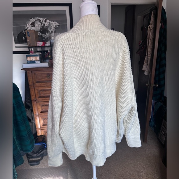 WEWOREWHAT OS CREAM CARDIGAN - Picture 4 of 6